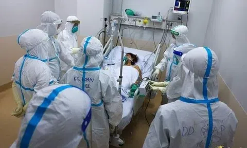 Vượt khó chống dịch