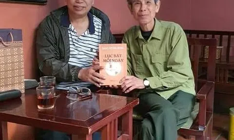 Tặng "Lục bát mỗi ngày" cho người đi xuyên Việt giỏi nhất