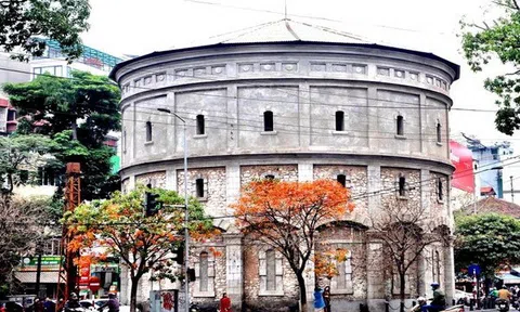 Tháp nước Hàng Đậu (Hà Nội)