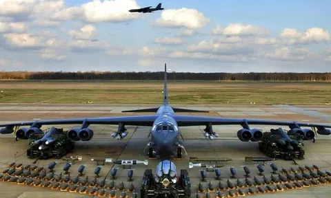 Cuộc quyết đấu lịch sử "Điện Biên Phủ trên không" 1972 (Kỳ 2): SO SÁNH LỰC LƯỢNG 2 BÊN NHƯ “TRỨNG CHỌI VỚI ĐÁ”?