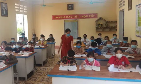 Phú Thọ: Trường phổ thông dân tộc bán trú THCS Thu Ngạc (Tân Sơn) bảo đảm an toàn thực phẩm bữa ăn cho học sinh.
