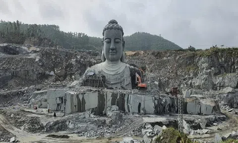 Tượng Phật lớn đang xây ở Đà Nẵng đã được cấp phép xây dựng