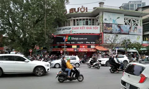 Chợ Bưởi cuối năm tấp nập người sắm Tết Nhâm Dần - Nét đẹp xưa vốn có của người Hà Nội       