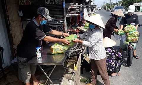 Sâu nặng nghĩa tình
