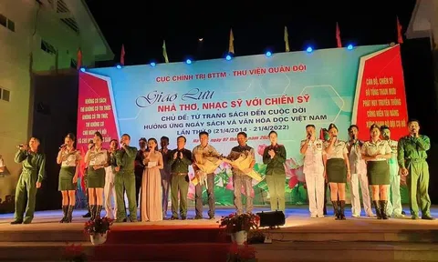 "Trái tim người lính" giao lưu văn hóa với gần 1.700 cán bộ chiến sĩ đơn vị "Cận vệ thành" - Bộ Tổng tham mưu