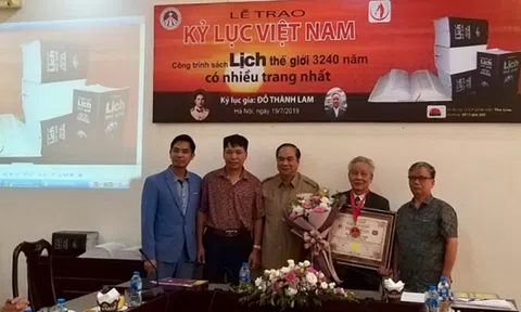 CCB Đỗ Thanh Lam người chép sử cho làng, đến nhà nghiên cứu văn hóa và kỷ lục gia sách lịch thế giới