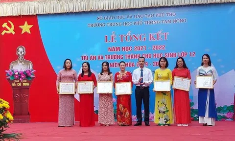 Trường THPT Tam Nông - một trong  những trường dẫn đầu khối THPT  tỉnh Phú Thọ