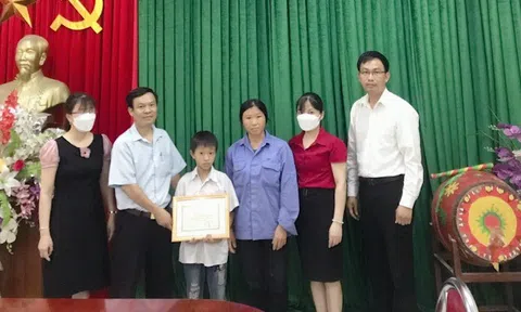  Phú Thọ: Học sinh Trần Đình Chỉnh Trường Tiểu học Bằng Giã (Hạ Hòa) nêu gương tốt 