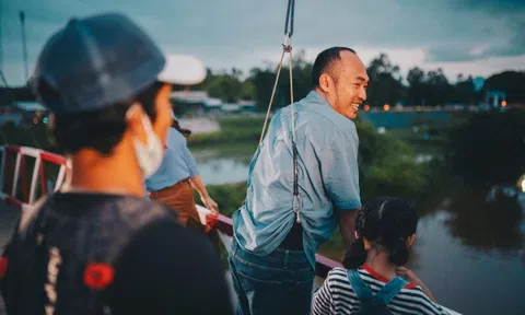 Tiến Luật “than trời” với những cảnh hành động trong “Dân chơi không sợ con rơi”