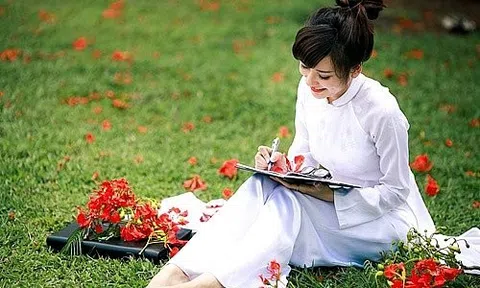 Bé cái lầm hay phải có một người yêu mình
