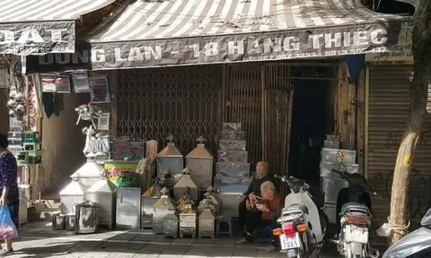 Chuyện của người thợ phố cổ