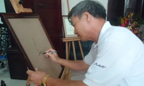   ·Hãy trả lại tên cho bài thơ của Nguyễn Trãi ! 