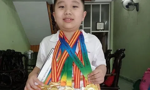 Phú Thọ: Em Nguyễn Tiến Nam - Trường Tiểu học Đinh Tiên Hoàng là thí sinh Việt Nam duy nhất đoạt điểm tuyệt đối SIMOC 2022