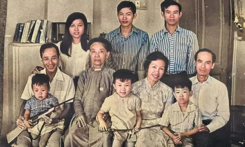 Tấm ảnh bà nội (Tiếp theo và hết)