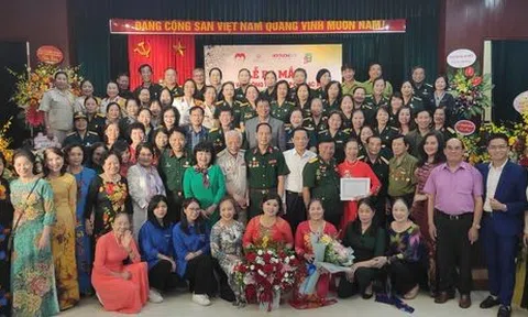 Sự kiện Tháng 10