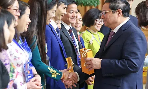 Phú Thọ: Niềm vinh dự, tự hào của Nhà giáo Ưu tú Bùi Thị Tuyết Mai