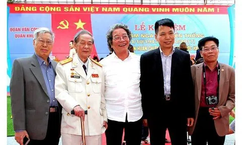 Nghệ sĩ Tuấn Long - Tác giả của "Lời Bác Hồ rung chuyển bốn phương" qua đời