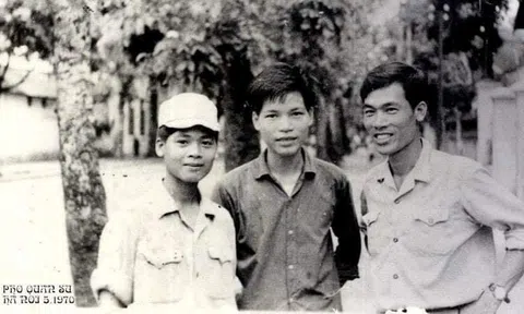 Nhập ngũ
