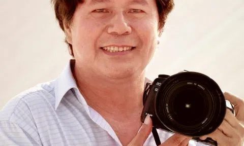 Kỷ niệm 50 năm ra trường (1972 - 2022): Ban đồng môn, đồng nghiệp Phạm Cao Phong về với tiên tổ