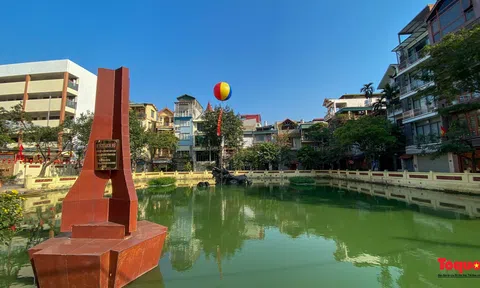 Kỷ niêm 50 năm Trận Điện Biên Phủ trên không tháng 12 năm 1972: Làng hoa Ngọc Hà và  di tich B52                                       