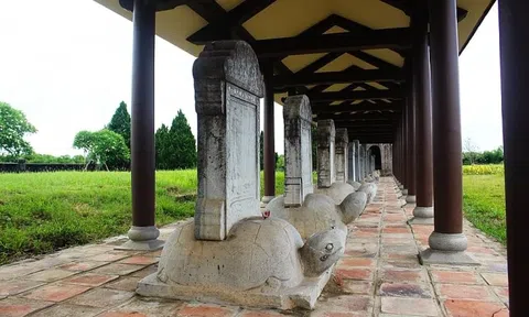 Văn miếu Huế - Hy vọng Xuân về