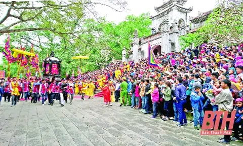 Thanh Hóa: Lễ hội đền Bà Triệu được công nhận là Di sản văn hóa phi vật thể quốc gia, loại hình lễ hội truyền thống