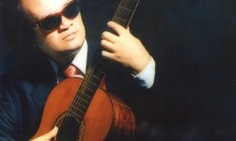Văn Vượng - Nghệ sĩ khiếm thị chơi guitar nổi tiếng tại Việt Nam qua đời ở tuổi 83