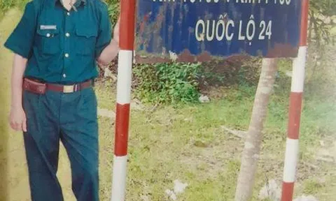 Hai người lính