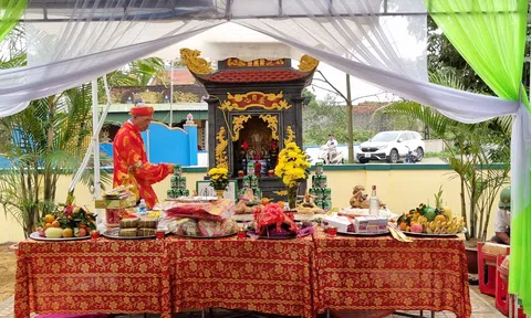 Hà Tĩnh: Thắp hương tưởng nhớ Thành hoàng làng Hồng Thịnh – xã Thịnh Lộc (Lộc Hà)