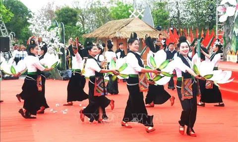 Bảo tồn, phát huy bản sắc văn hóa đặc trưng vùng Tây Bắc