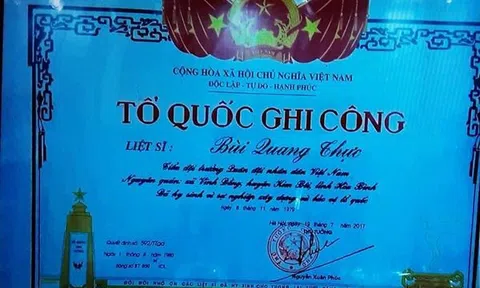 Thăm gia đình liệt sĩ Bùi Quang Thực