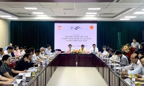 Hội thảo "Trí thức người Việt Nam ở nước ngoài tham gia xây dựng và phát triển đất nước"