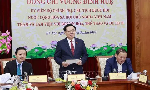Chuyển tư duy từ làm văn hóa sang tư duy quản lý, kiến tạo cho văn hóa, thể thao, du lịch phát triển
