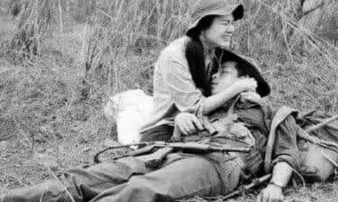 Ký ức Tháng Tư
