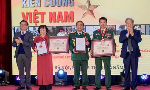 Chương trình giao lưu nghệ thuật và gặp gỡ nhân chứng lịch sử mang tên "Nối liền Việt Nam" 2023