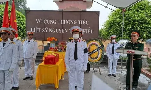 Anh về quê hương sau 49 năm
