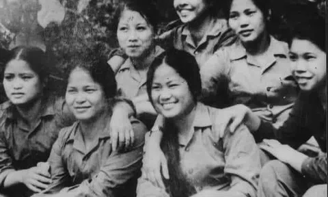 Lính Trung đoàn (Chuyện kể nhân kỷ niệm 48 năm ngày chiến thắng 30/4).