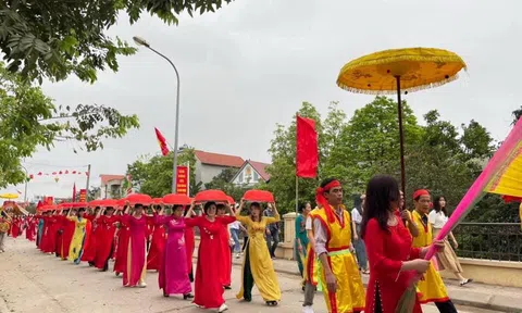 Hà Nội: Rước bánh trôi – Nét độc đáo lễ hội đền Hát