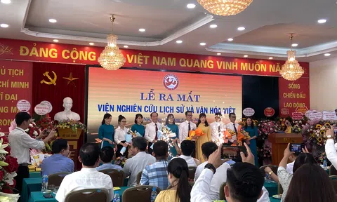 Ra mắt Viện Nghiên cứu Lịch sử và Văn hoá Việt