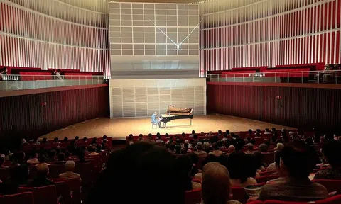 Chương trình hoà nhạc “âm thanh vĩnh cửu”