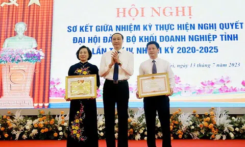Phú Thọ: Phát triển đảng viên trong doanh nghiệp ngoài nhà nước