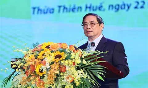 Thủ tướng: Khắc ghi, tri ân người có công, làm tốt hơn nữa công tác đền ơn, đáp nghĩa