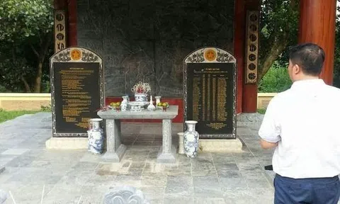 Mãnh Long quá giang
