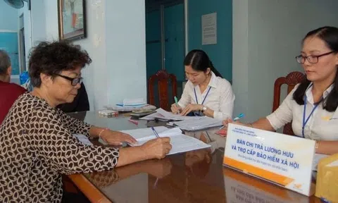 Thay đổi thời gian trả lương hưu và trợ cấp bảo hiểm xã hội tháng 8 tại Hà Nội
