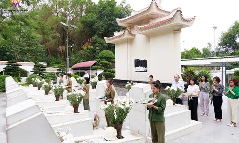 "Huyền thoại tuổi thanh xuân" - Chương trình trải nghiệm nghệ thuật xúc động và tự hào