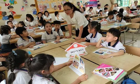Gương sáng giáo viên thành phố Lào Cai