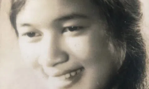  Tấm ảnh cô văn công (Kỳ 6); Đón Giao thừa ở Trường Sơn