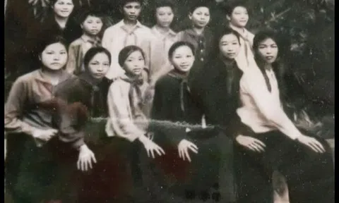 Cô giáo tôi - Hoàng Minh Trâm: Xung phong vào Nam dạy học (Kỳ 1)