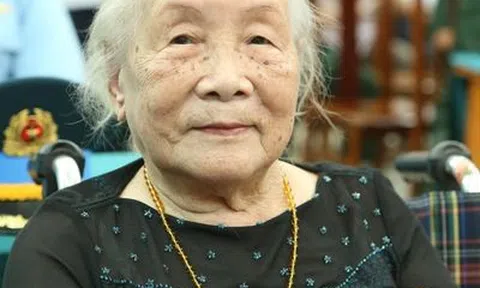  Mẹ Doãn Ngọc Trâm, thân mẫu của Anh hùng Liệt sĩ Đặng Thuỳ Trâm về với tổ tiên ở tuổi tròn 100