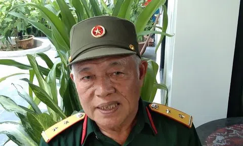  Mới gặp đã xa